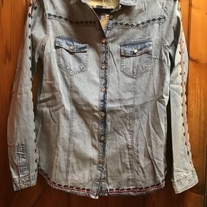 Montanaco Small Denim Button Up Geometric Embroidery detail on sleeves hem